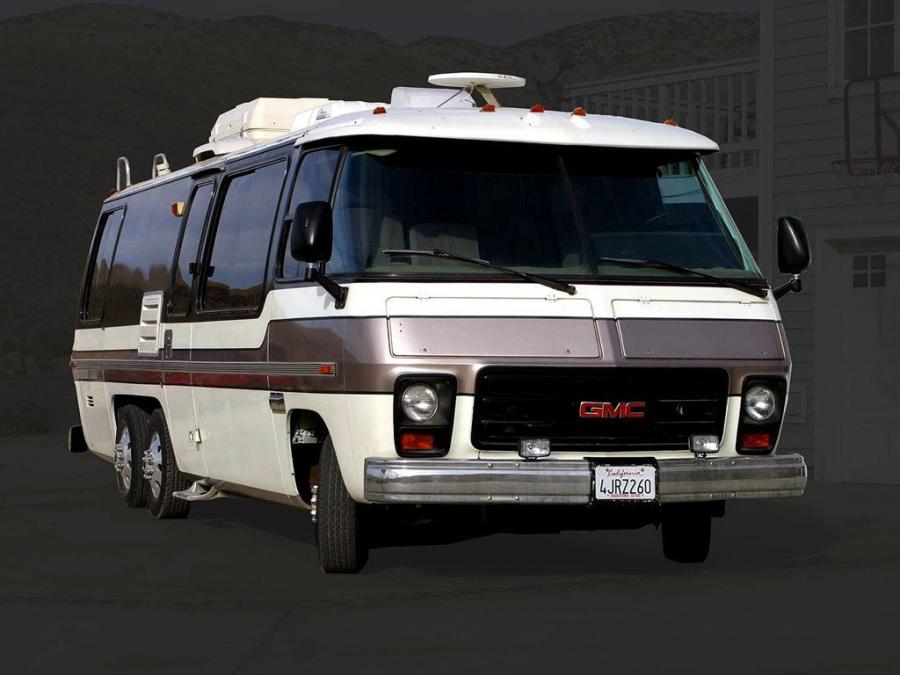  GMC Motorhome 1973 года  (фото 15 из 15)